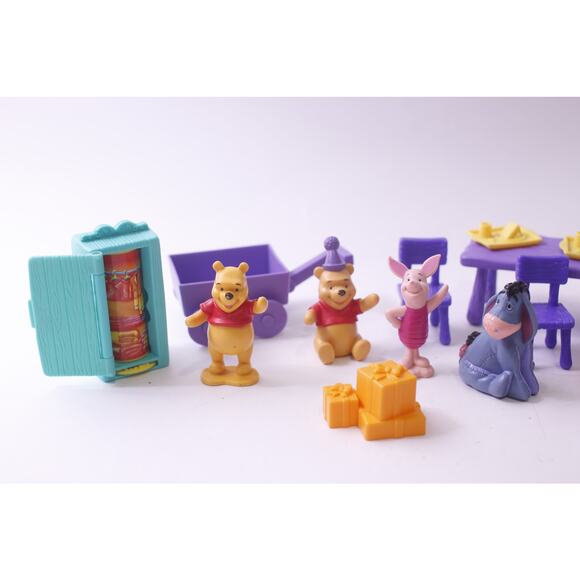 Winnie The Pooh, Birthday Party, Playset, PVC Figure, 1990, Disney Small, PVC Fi - Picture 2 of 3